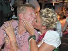 4838291-459736419-wiesn-stefan-effenberg-claudia-effenberg-2qj2bLiAU7e9.jpg